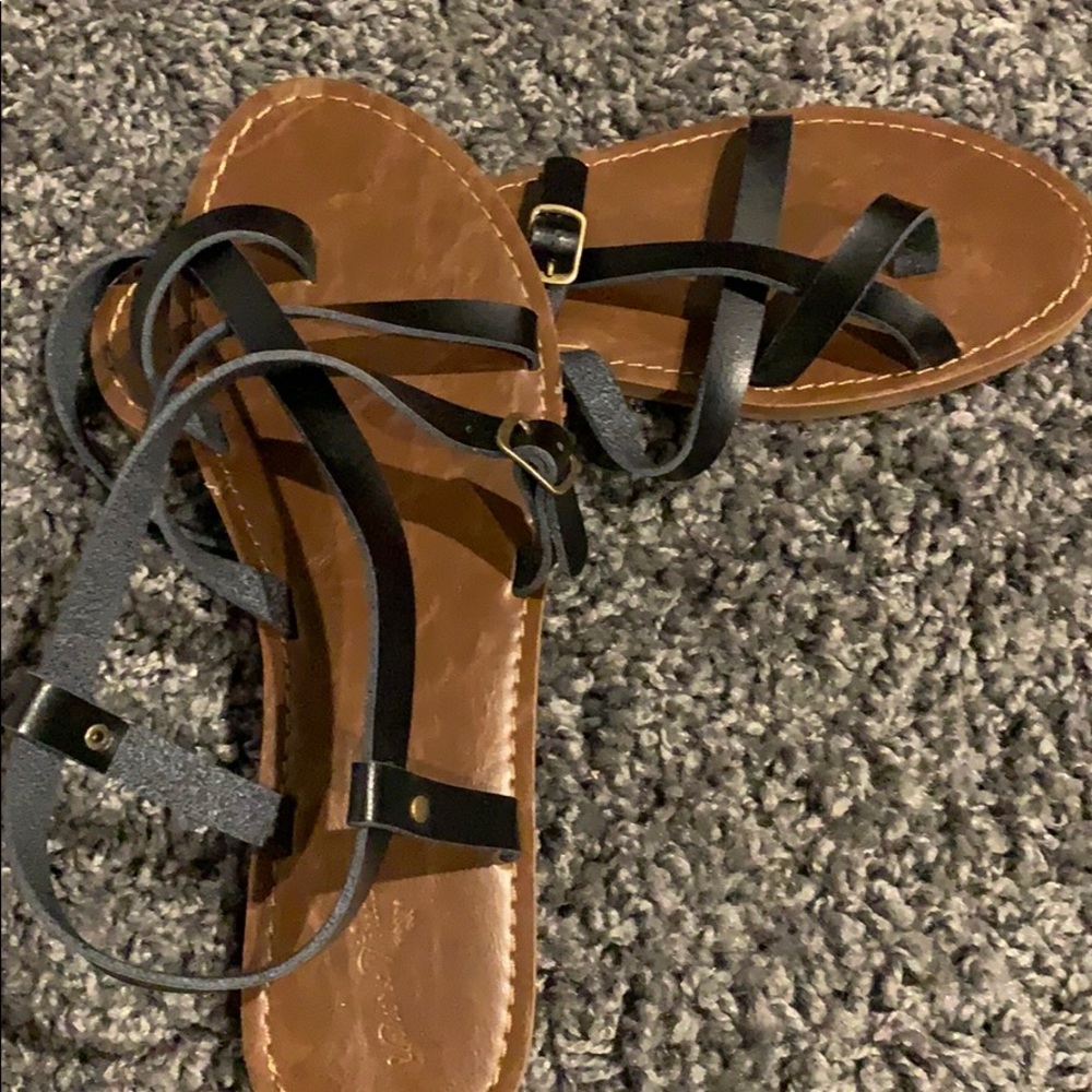 Sandals - Picture 3 of 4